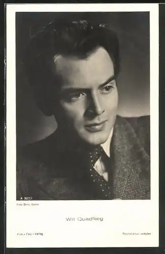 AK Schauspieler Will Quadflieg im Anzug mit Krawatte