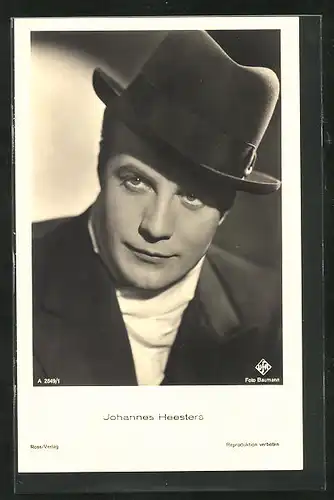 AK Schauspieler Johannes Heesters mit Hut