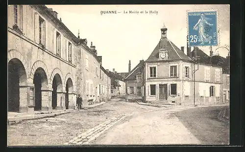 AK Ouanne, La Mairie et la Halle