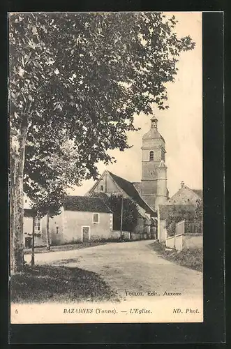 AK Bazarnes, L`Eglise, Blick zur Kirche