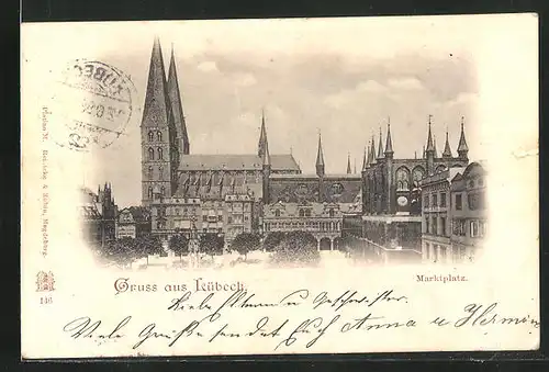AK Lübeck, auf dem Marktplatz, Blick zur Kirche