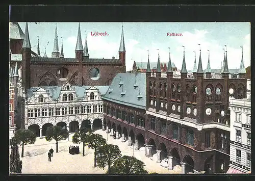 AK Lübeck, auf dem Platz am Rathaus
