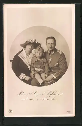 AK Prinz August Wilhelm mit seiner Familie