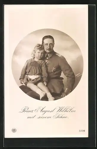 AK Prinz August Wilhelm von Preussen mit seinem Sohn