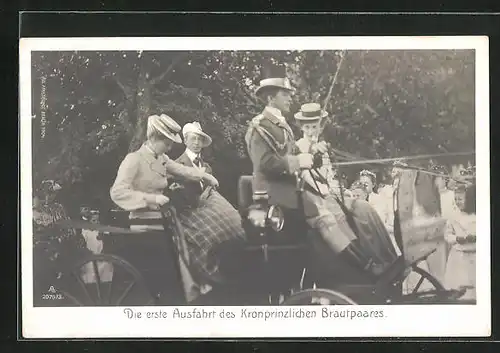 AK Die erste Ausfahrt des Kronprinzlichen Brautpaares, Kronprinzessin Cecilie in einer Kutsche
