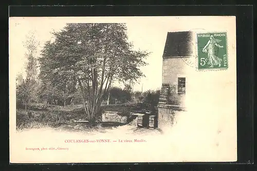 AK Coulanges-sur-Yonne, le vieux Moulin