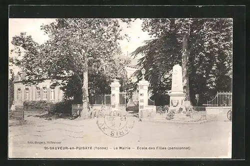 AK Saint-Sauveur-en-Puisaye, la Mairie, Ecole des Filles