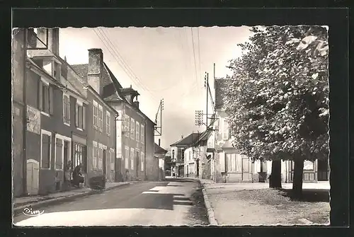 AK Coulanges-la-Vineuse, Rue André Vildieu