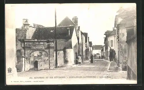 AK Coulanges-la-Vineuse, Grande-Rue