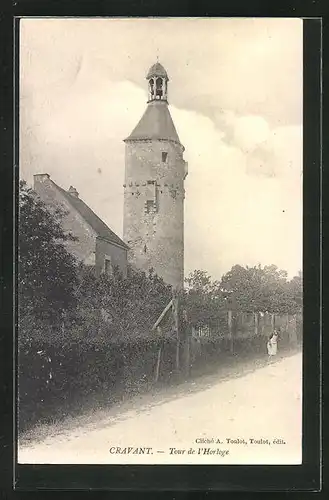 AK Cravant, Tour de l'Horloge