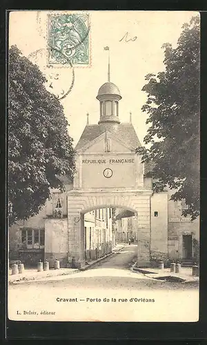 AK Cravant, Porte de la rue d'Orléans