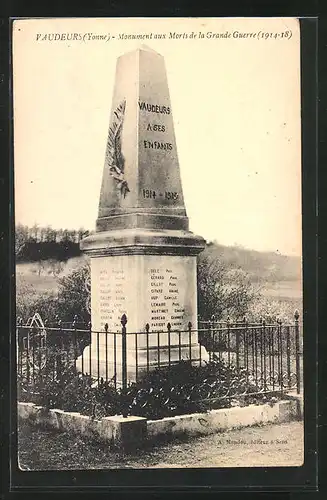 AK Vaudeurs, Monument aux Morts de la Grande Guerre