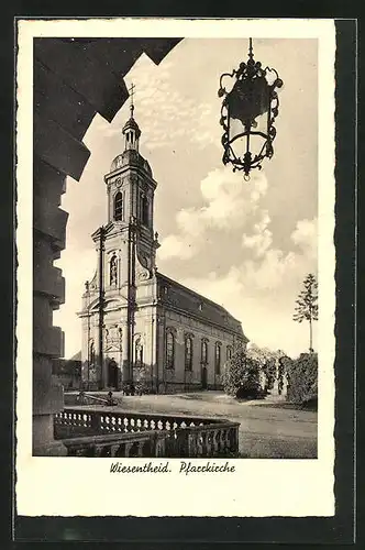 AK Wiesentheid, Vor der Pfarrkirche