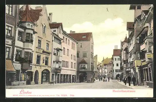 AK Lindau / Bodensee, Maximilianstrasse mit Anwohnern