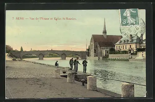 AK Sens, Vue de l`Yonne et Eglise St-Maurice
