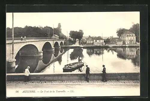 AK Auxerre, Le Pont de la Tournelle