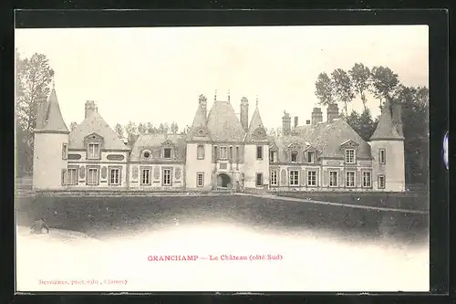 AK Grandchamp, Le Château