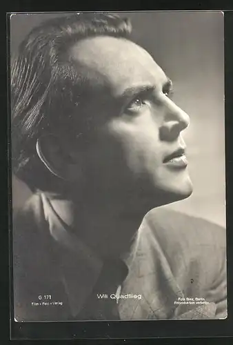 AK Schauspieler Will Quadflieg sinnierend