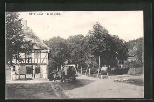 AK Rothesütte /Harz, Kutsche auf einer Strasse im Ort