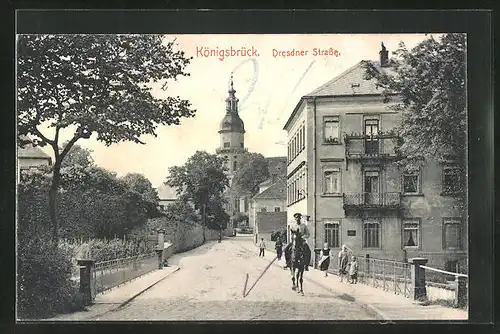 AK Königsbrück, Kavallerist auf der Dresdner Strasse