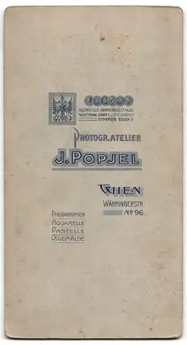 Fotografie J. Popjel, Wien, Währingerstrasse 96, Junge Frau mit modischer Frisur
