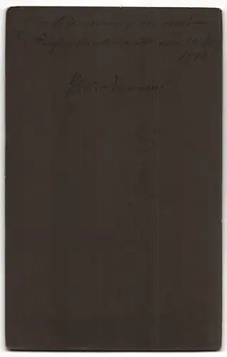 Fotografie Alois Koestler, München, Bürkleinstr. 10, Portrait Knabe im Konfirmationsanzug & Knabe im Matrosenanzug