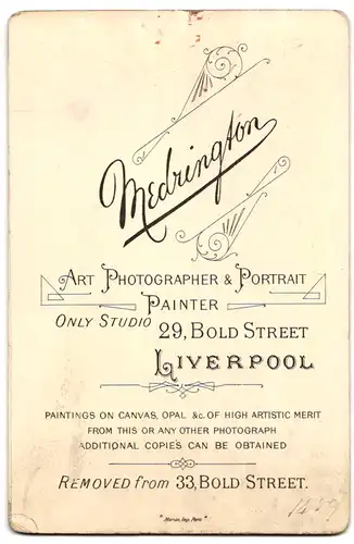 Fotografie Medrington, Liverpool, 29 Bold Street, Betagte Dame mit Haube