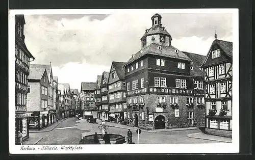 AK Herborn / Dillkreis, Marktplatz mit Brunnen