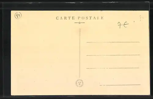 AK Senan, L'Eglise et le Monument aux Morts