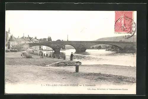 AK Villeneuve-Sur-Yonne, L`Abreuvoir