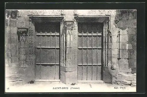 AK Saint-Bris, Blick auf Eingangstüren