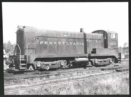 Fotografie Eisenbahn USA, Diesel-Lokomotive Nr. 5976 der Pennsylvania Railroad