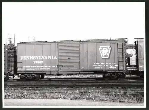 Fotografie Eisenbahn USA, Güterwaggon Nr. 23382 Pennsylvania Railroad