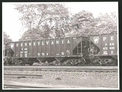 Fotografie Eisenbahn USA, Güterwaggon Nr. 667032 Pennsylvania Railroad