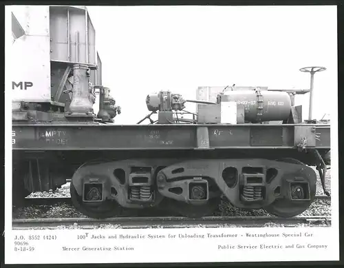 Fotografie Eisenbahn USA, Westinghouse Spezial Schwerlast-Güterwaggon, Hydraulik-System, Grossformat 25 x 19cm