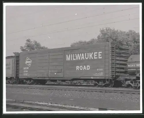 Fotografie Eisenbahn USA, Güterwaggon Nr. 15710 MILW Milwaukee Road