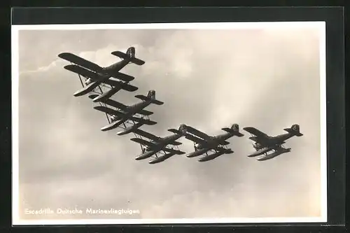 AK Escadrille Duitesche Marinevliegtuigen, Wasserflugzeuge