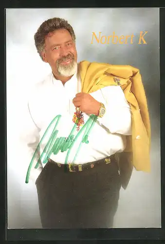 AK Musiker Norbert K. mit charmantem Lädcheln, Autograph