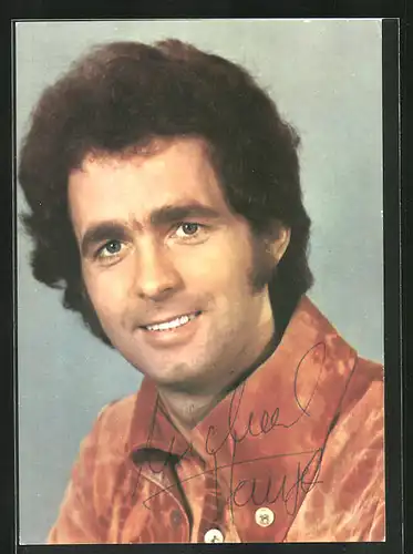 AK Musiker Michael Hansen in orangefarbenem Hemd, Autograph