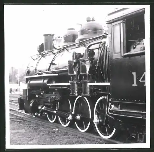 11 Fotografien Eisenbahn USA, Dampflok Nr. 14 East Broad Top Railroad, Detail-Aufnahmen Antrieb, Schubstangen u.a.