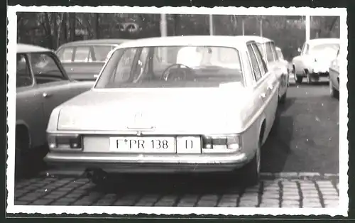 Fotografie Gruhle, Karl-Marx-Stadt, Ansicht Leipzig, Auto Mercedes Benz