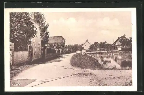 AK Chapelle-Vieille-Forêt, Lamoulière en allant aux bois