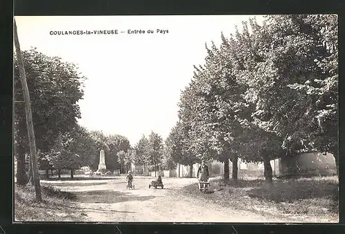 AK Coulanges-la-Vineuse, Entrée du Pays