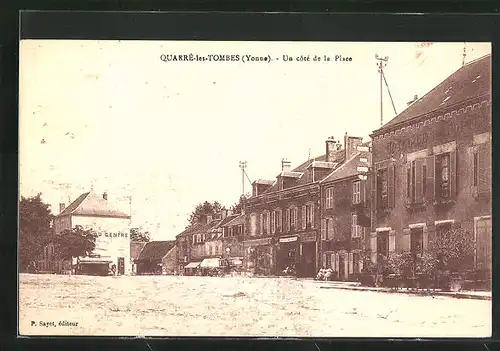 AK Quarré-les-Tombes, Un côte de la Place