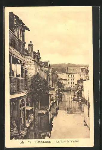 AK Tonnerre, La Rue de Venise, Strassenpartie