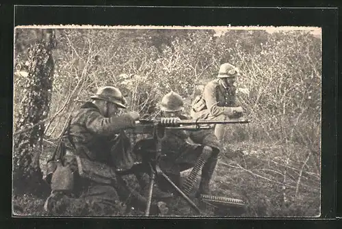 AK Franz. Infanteristen am MG