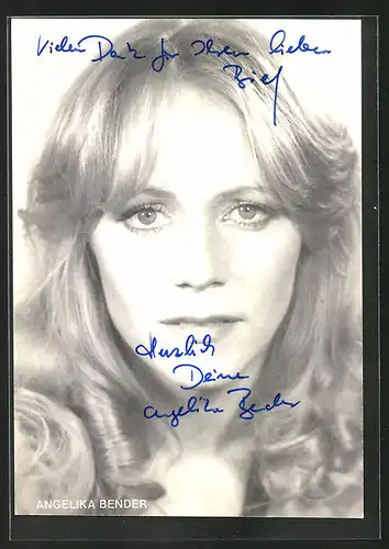 AK Schauspielerin Angelika Bender mit langen Haaren, Autograph