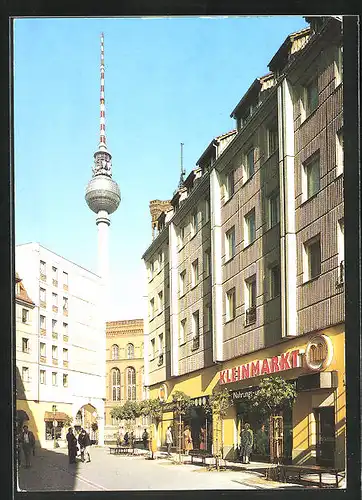 AK Berlin, Nikolaiviertel mit Kleinmarkt und Fernsehturm