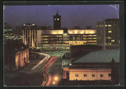 AK Berlin, Blick auf den palast der Republik bei Beleuchtung