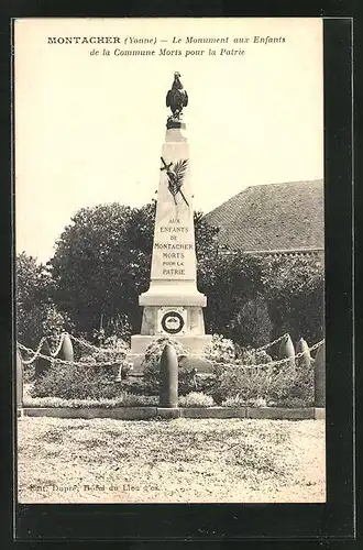 AK Montacher, Le Monument aux Enfants de la Commune Morts pour la Patrie